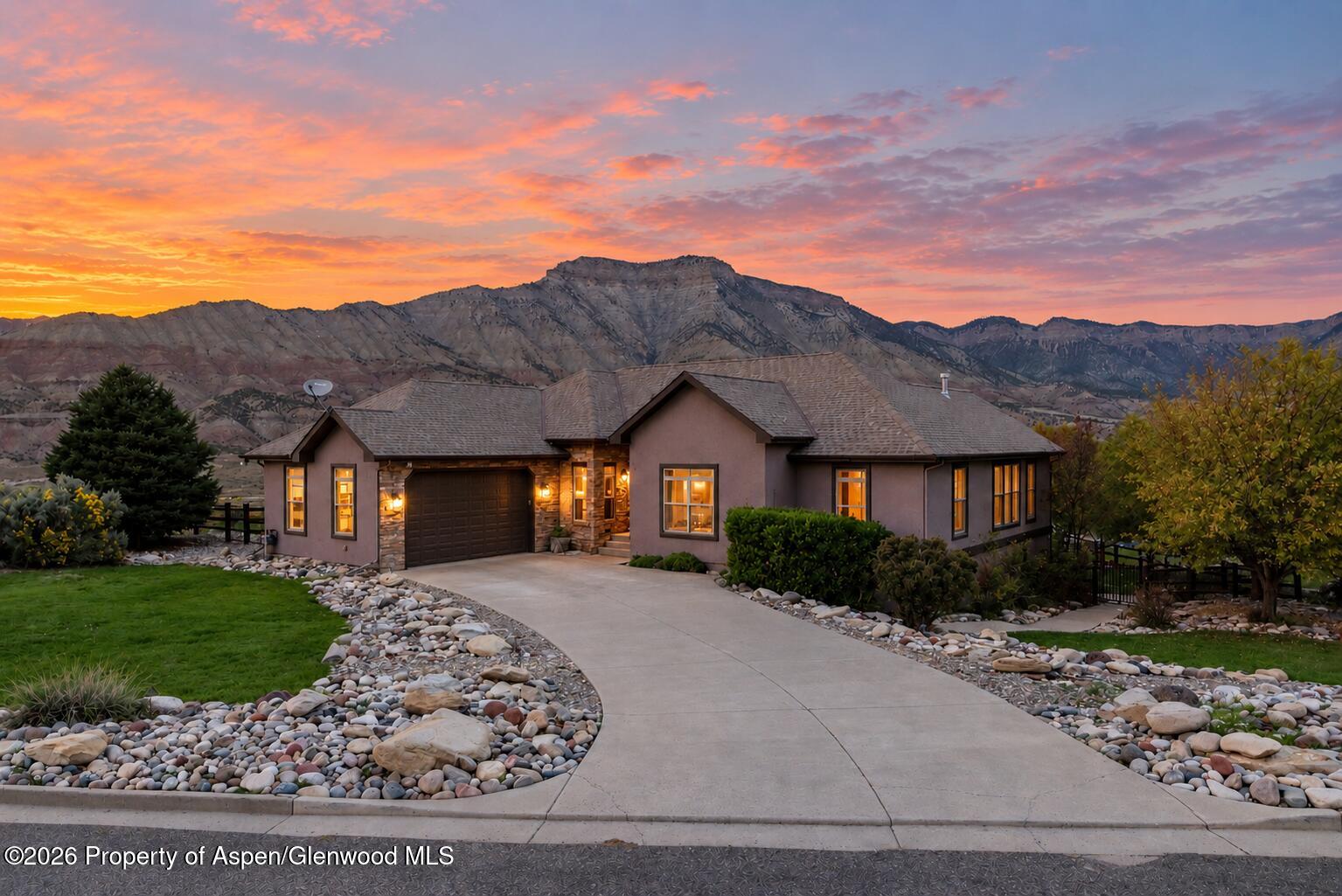 345 Meadow Creek Drive Property Photo 1