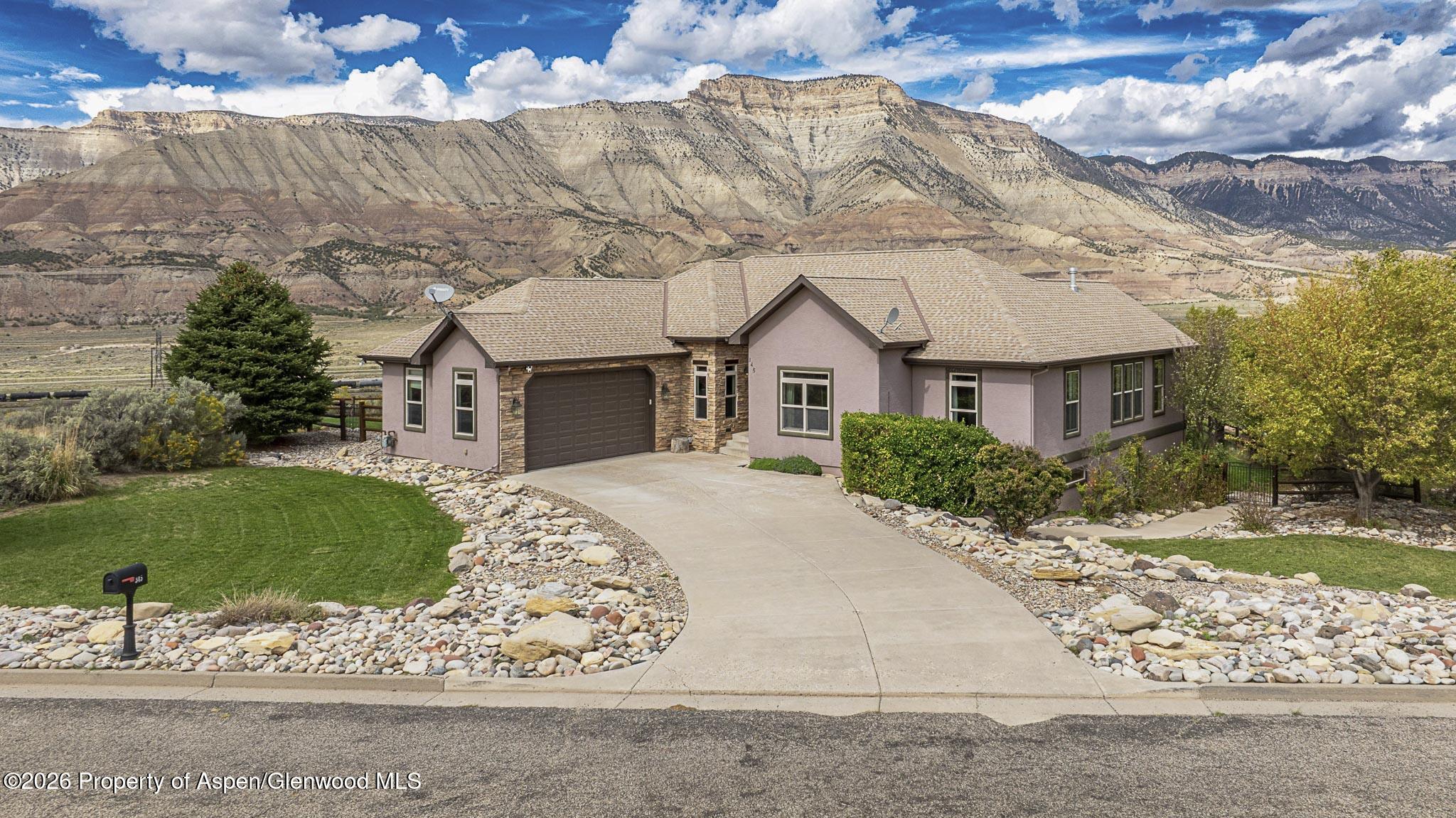 345 Meadow Creek Drive Property Photo 3