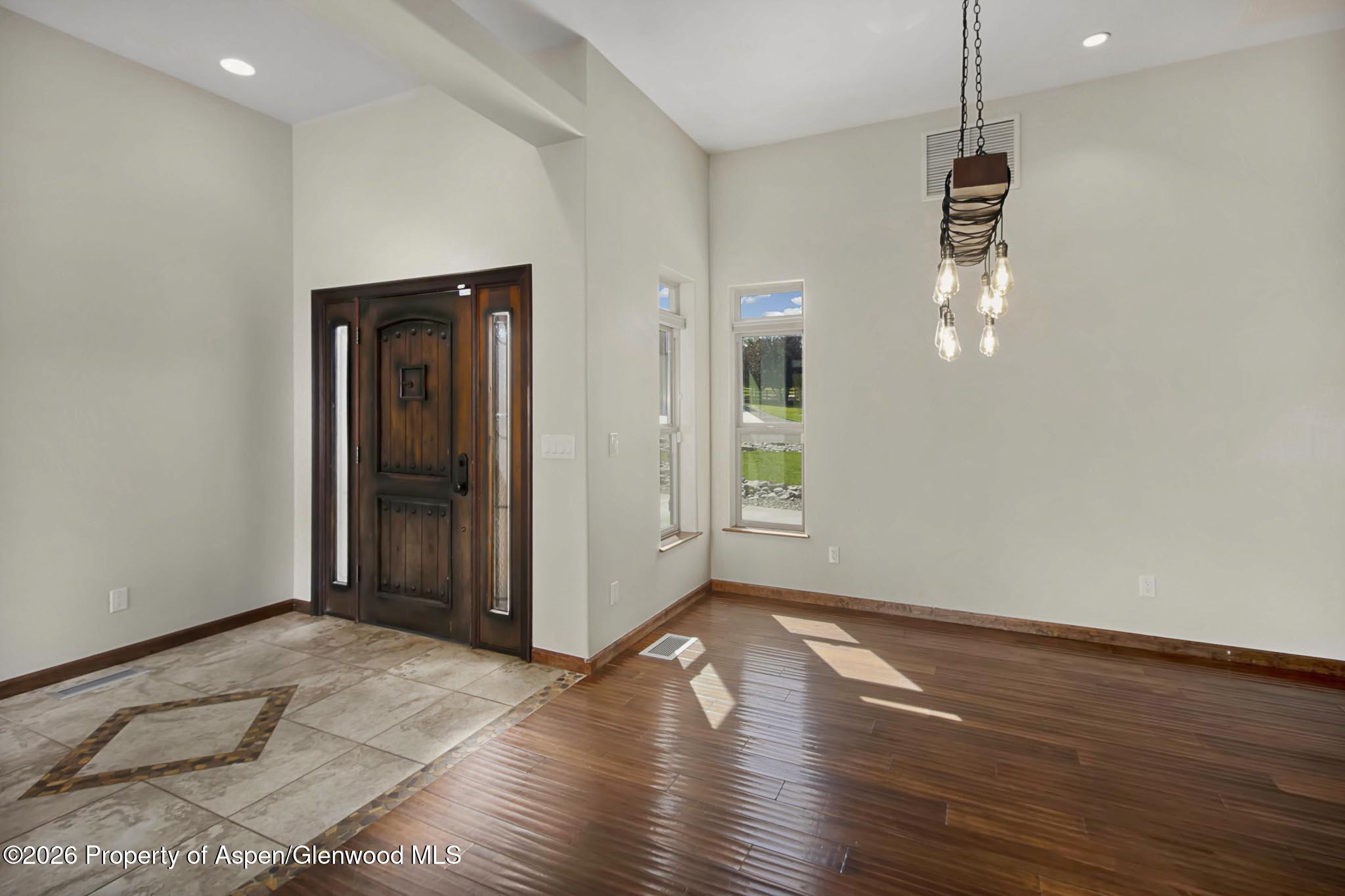 345 Meadow Creek Drive Property Photo 6