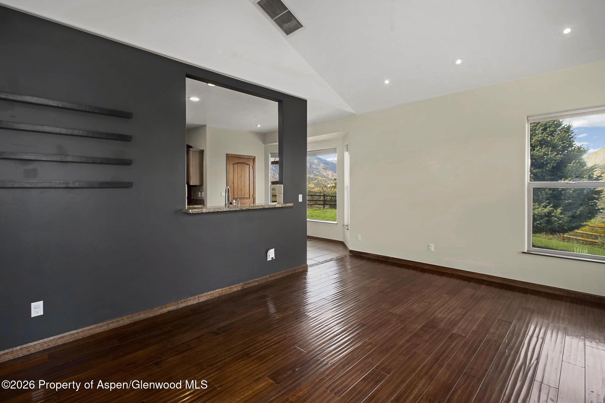 345 Meadow Creek Drive Property Photo 10