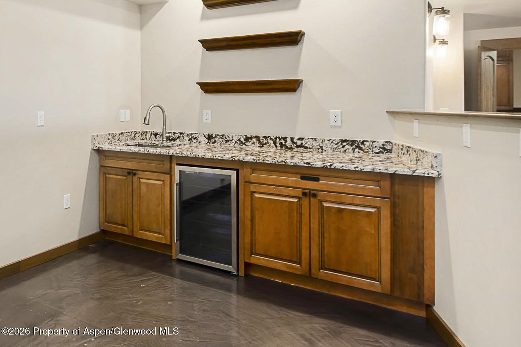 345 Meadow Creek Drive Property Photo 25