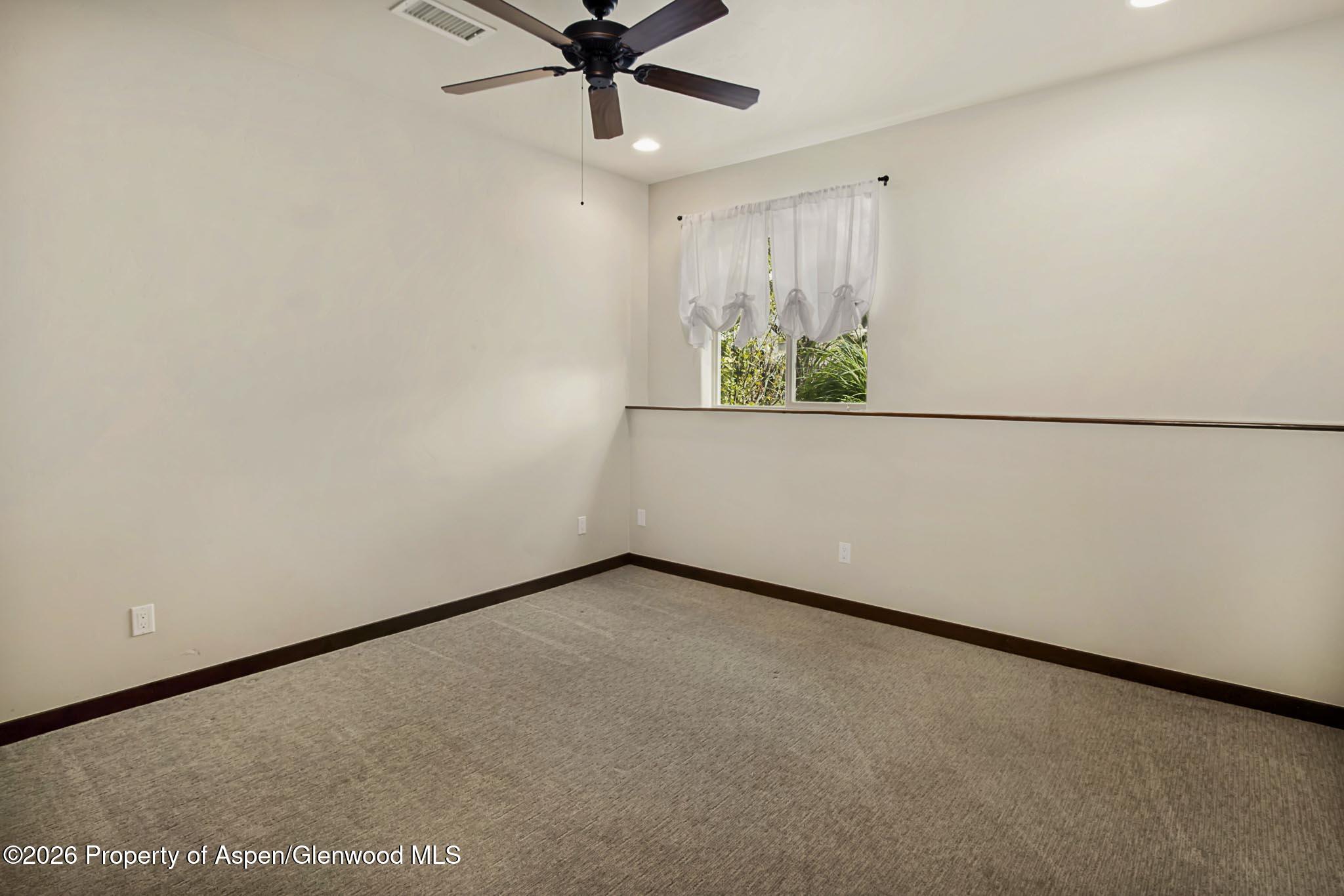 345 Meadow Creek Drive Property Photo 29