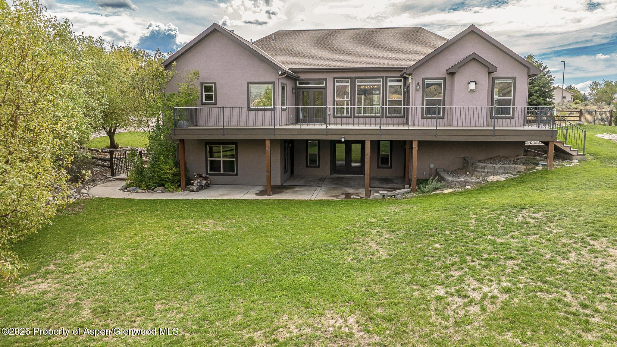 345 Meadow Creek Drive Property Photo 36