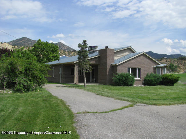 1073 County Road 260 Property Photo 2