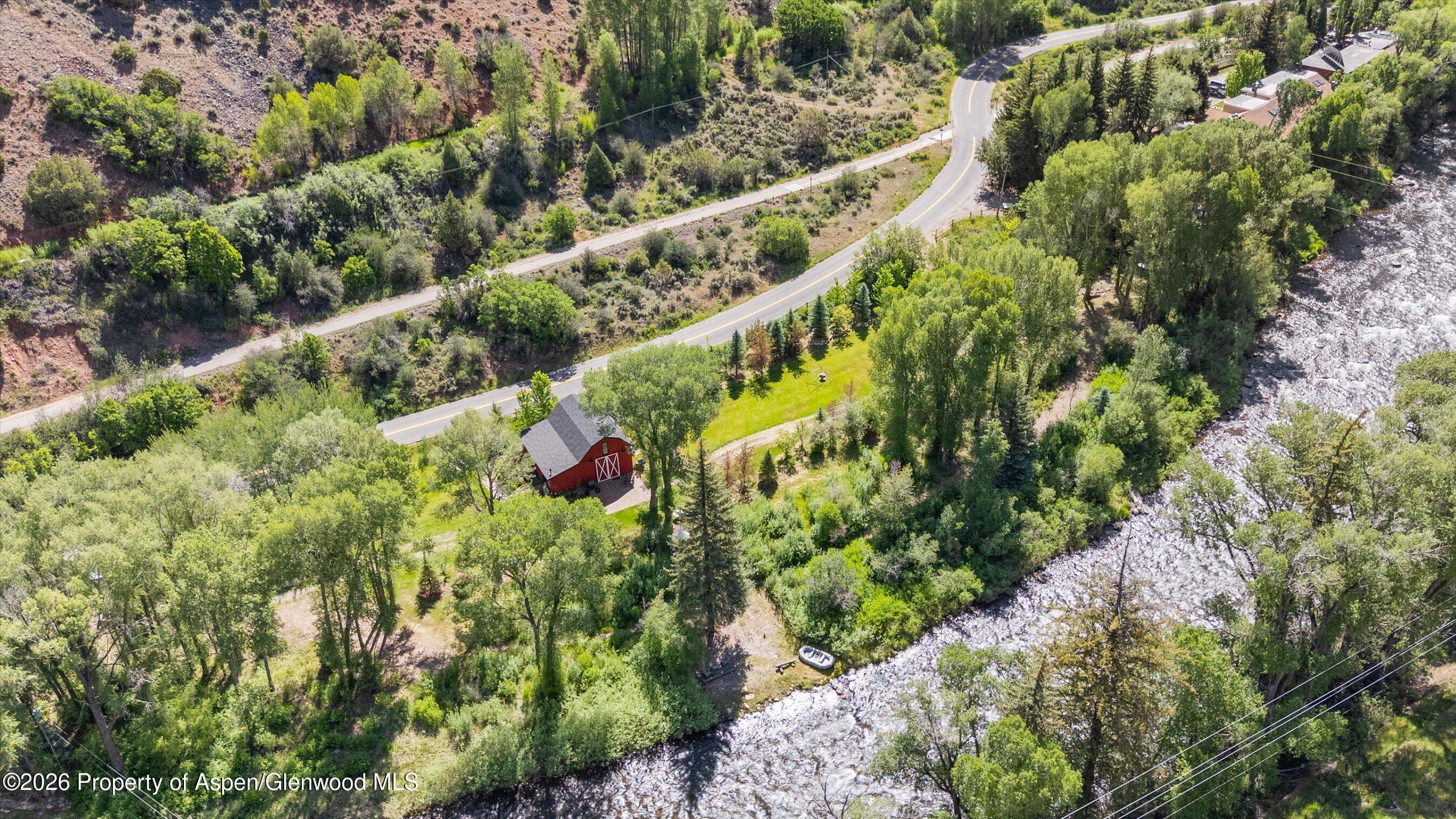 4054 Lower River Road Property Photo 47