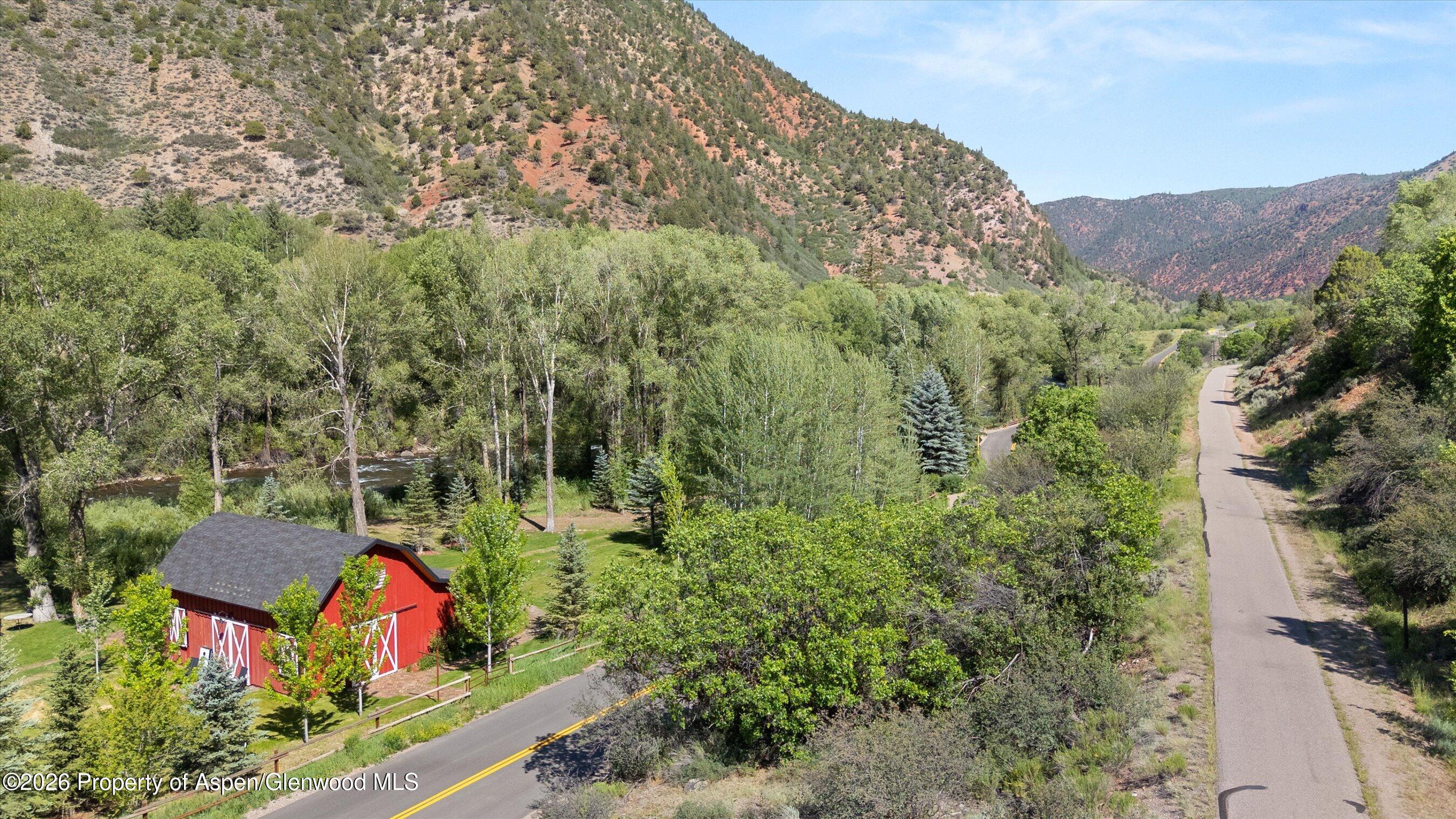 4054 Lower River Road Property Photo 48