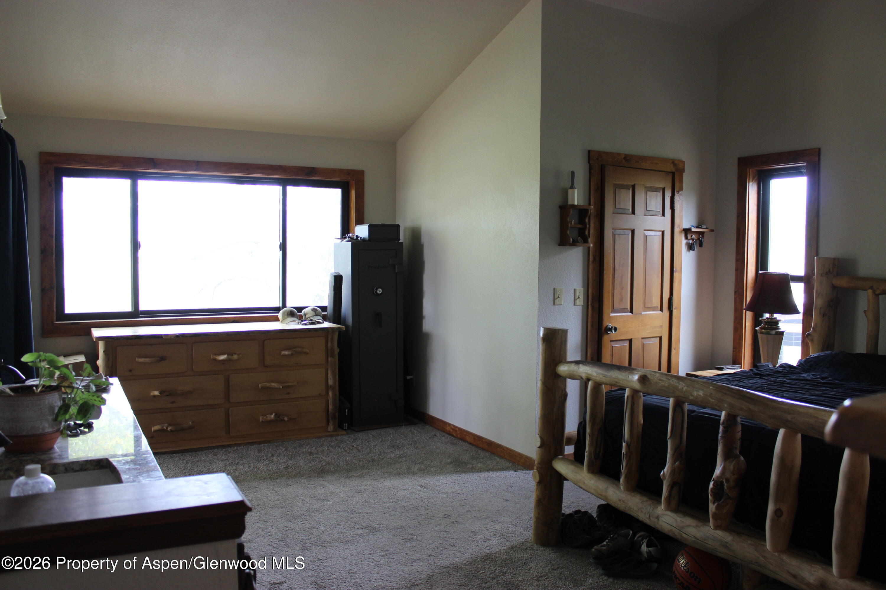 113 Fox Run Road Property Photo 4