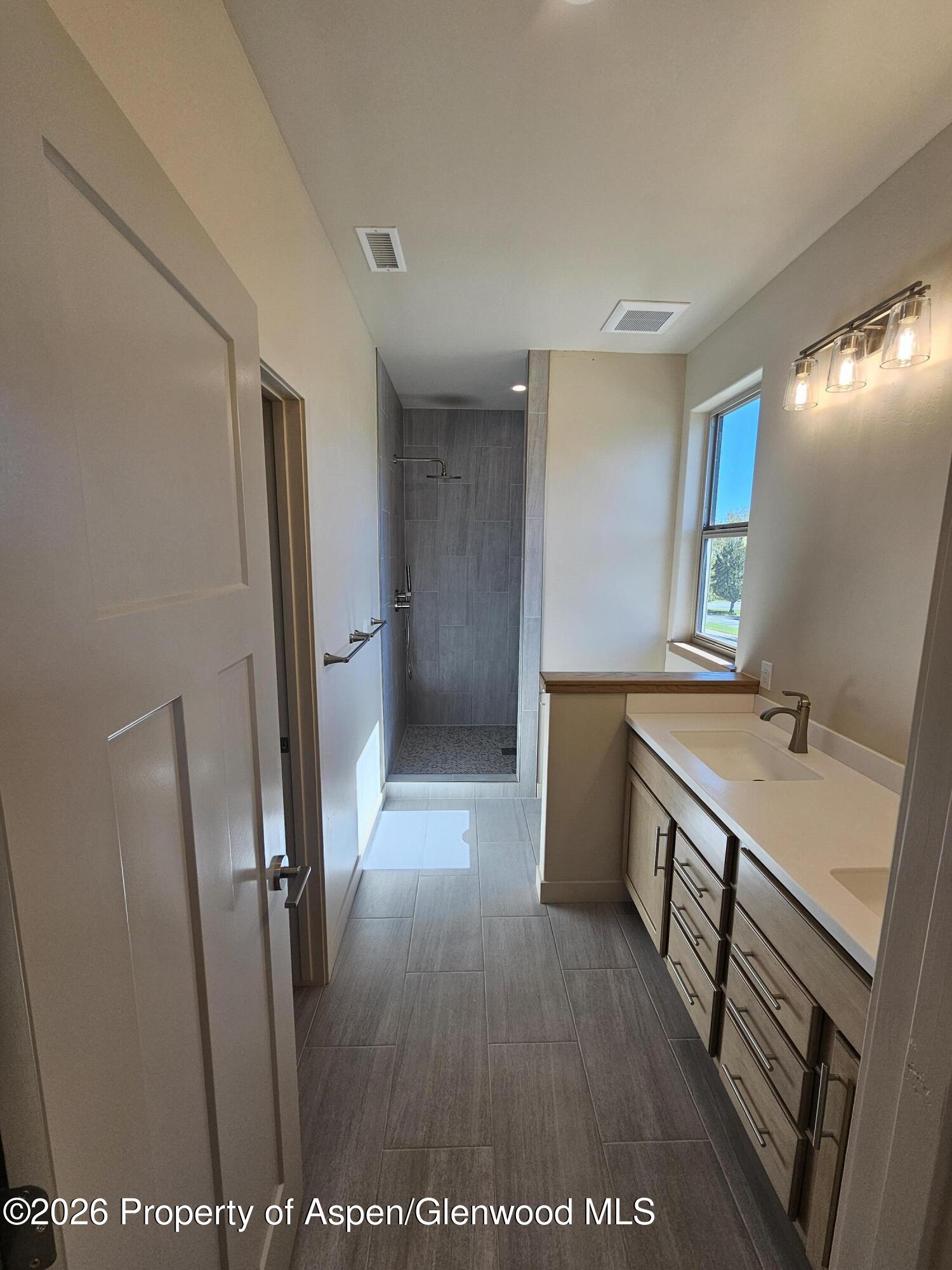 1627 Walnut Loop Property Photo 17