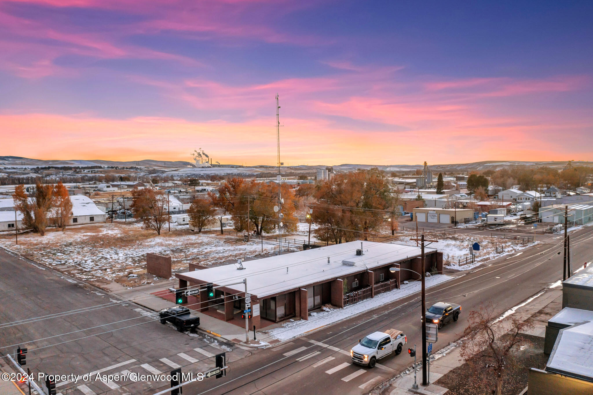 390 Yampa Avenue Property Photo 25