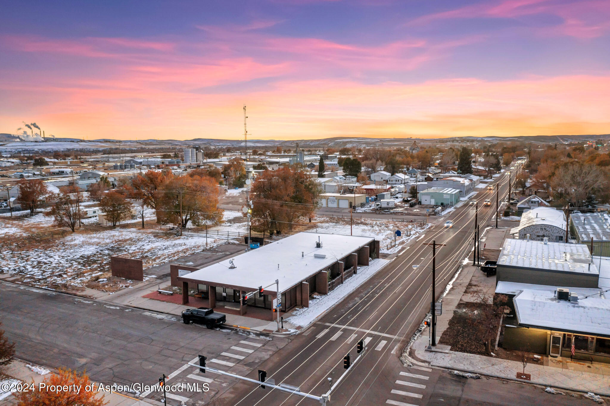 390 Yampa Avenue Property Photo 26
