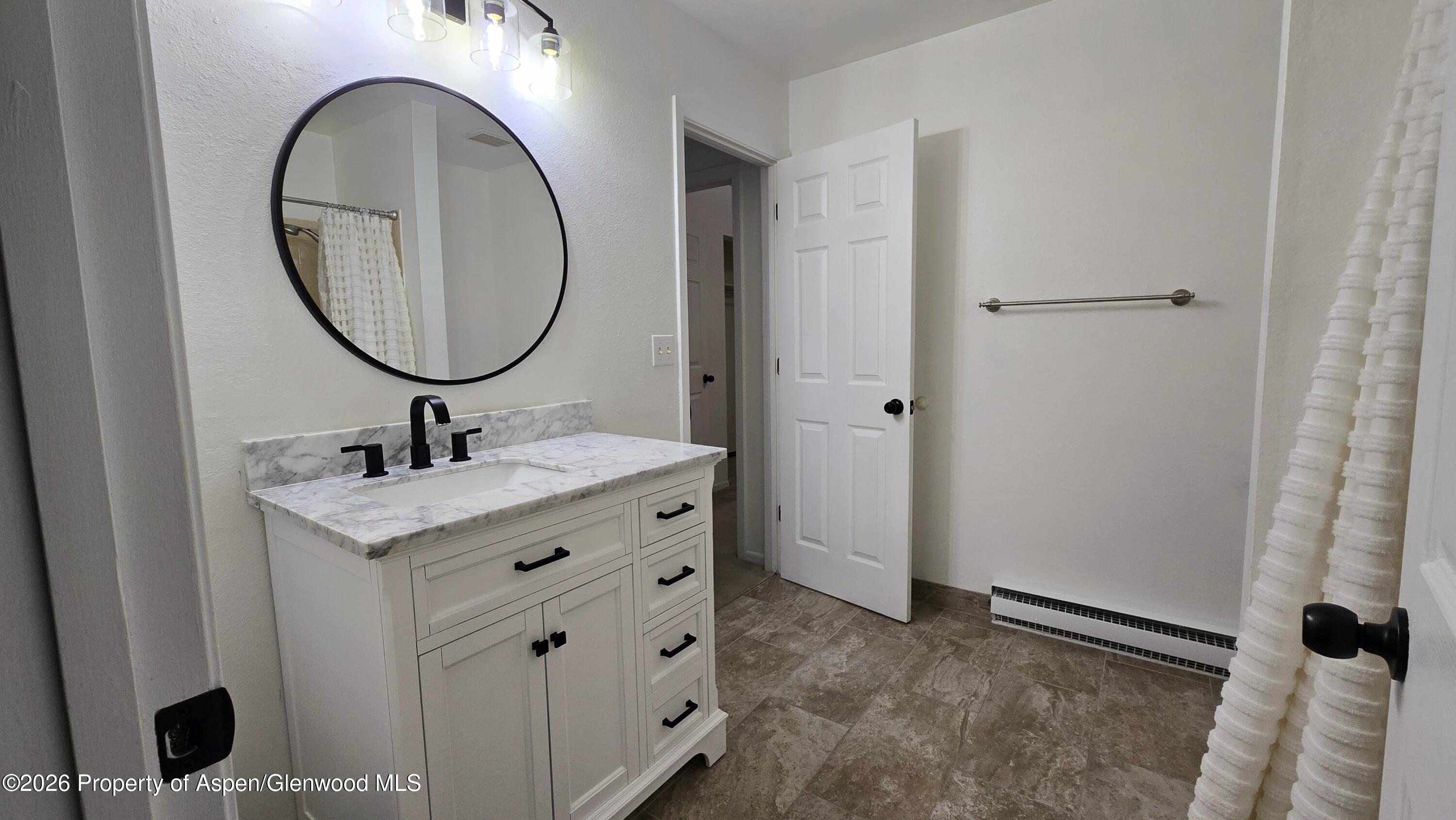 998 Wamsley Way Property Photo 11