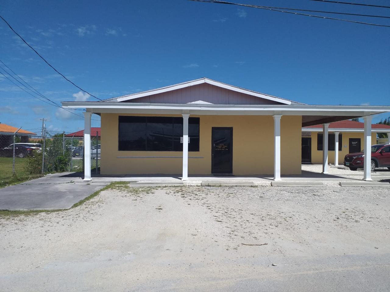 # 2 Bellevue Lane; Freeport, 1 Property Photo