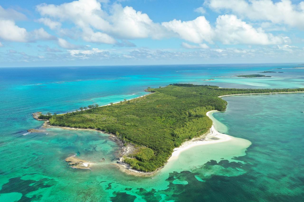 Powell Cay Property Photo 16