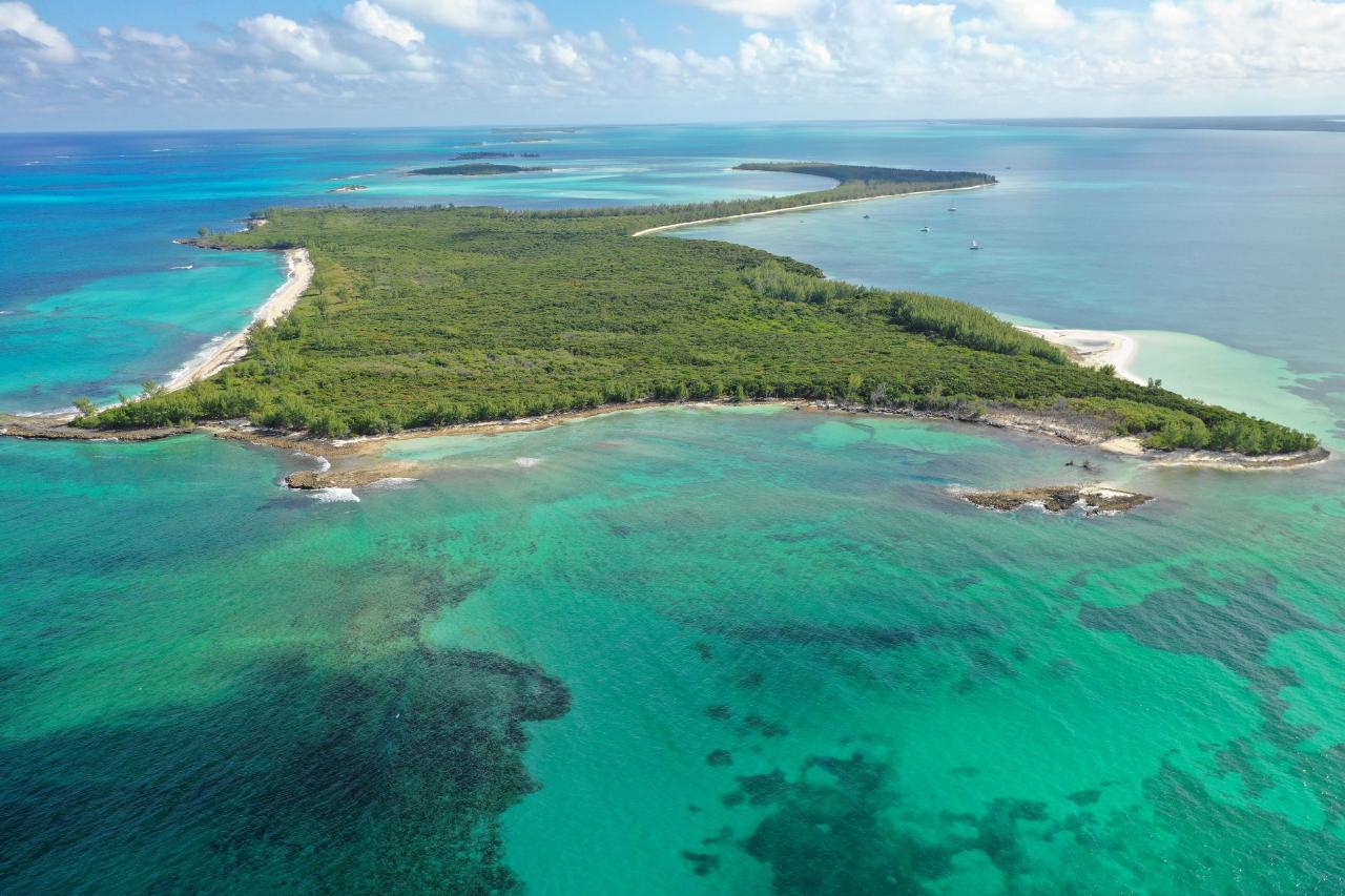 Powell Cay Property Photo 18