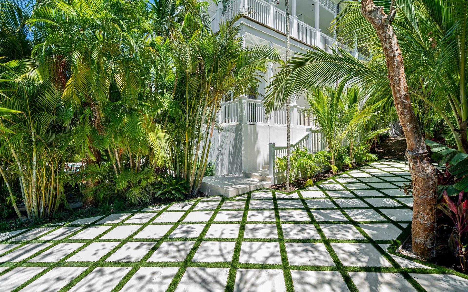 Lyford Cay Home Property Photo 23