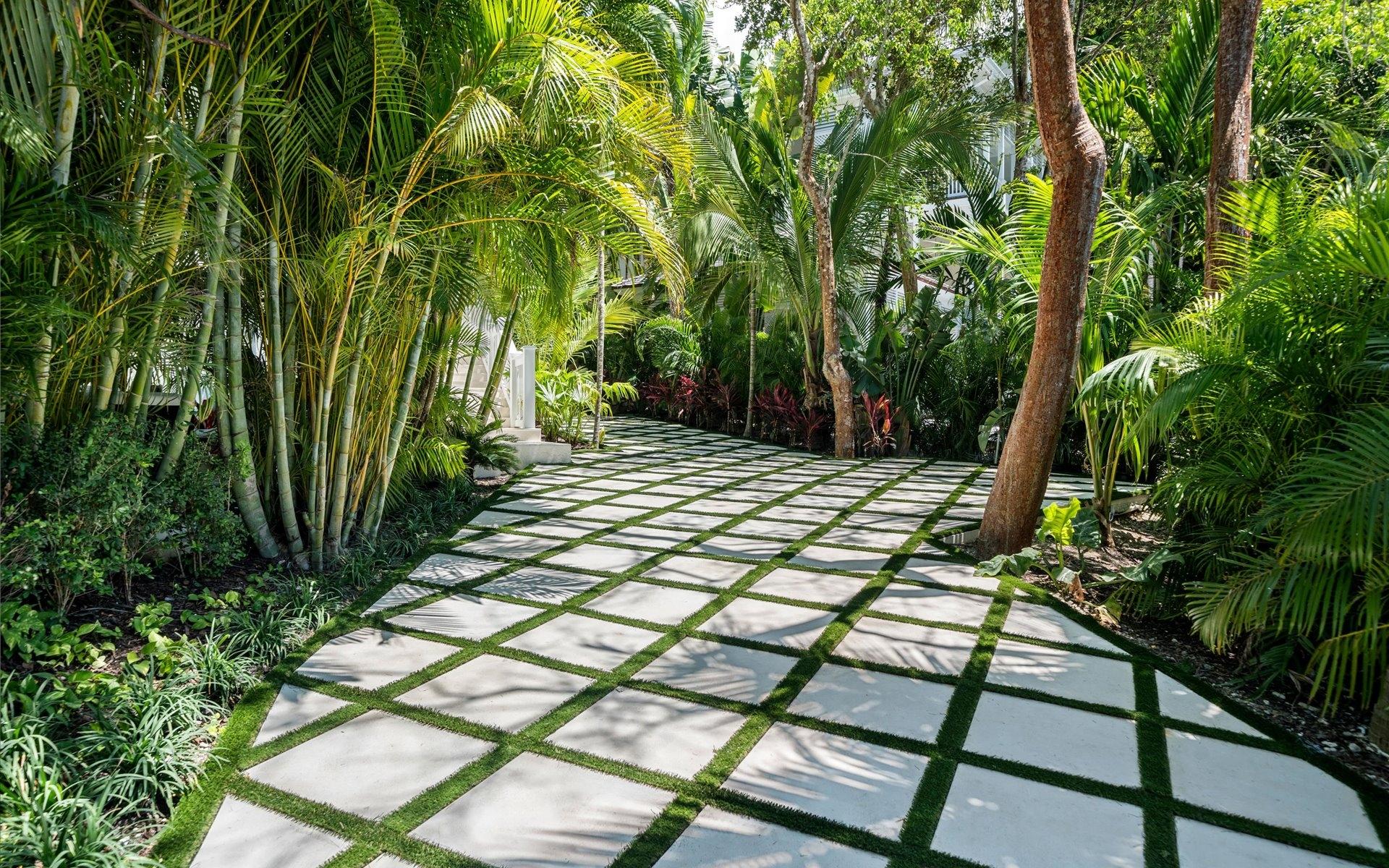 Lyford Cay Home Property Photo 24