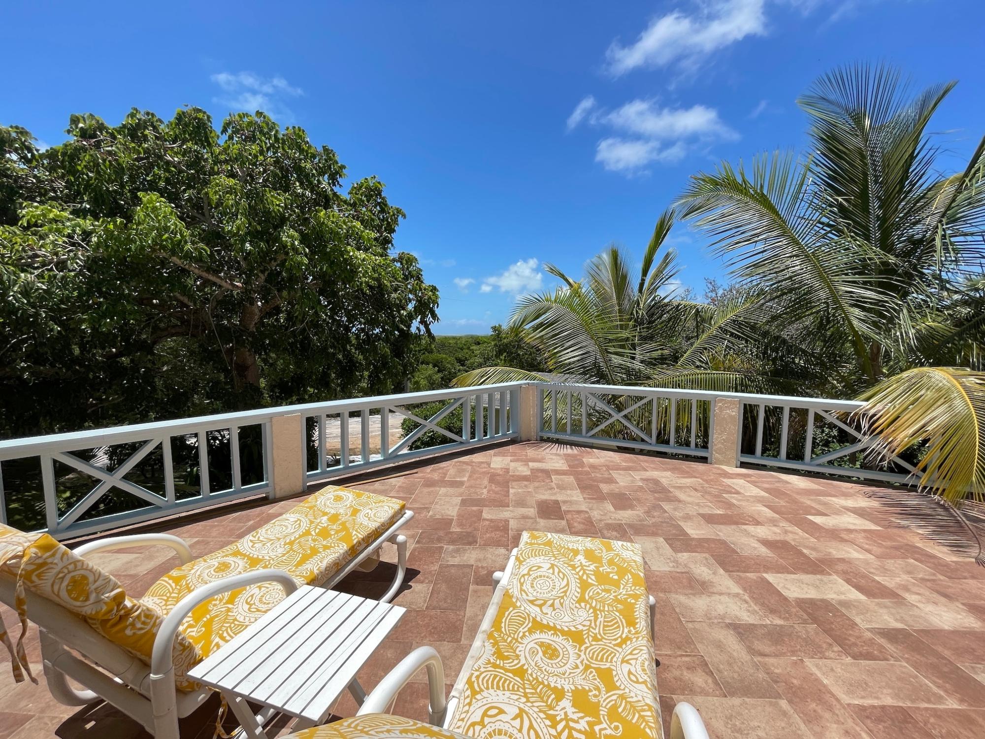 Island Oasis Property Photo 5