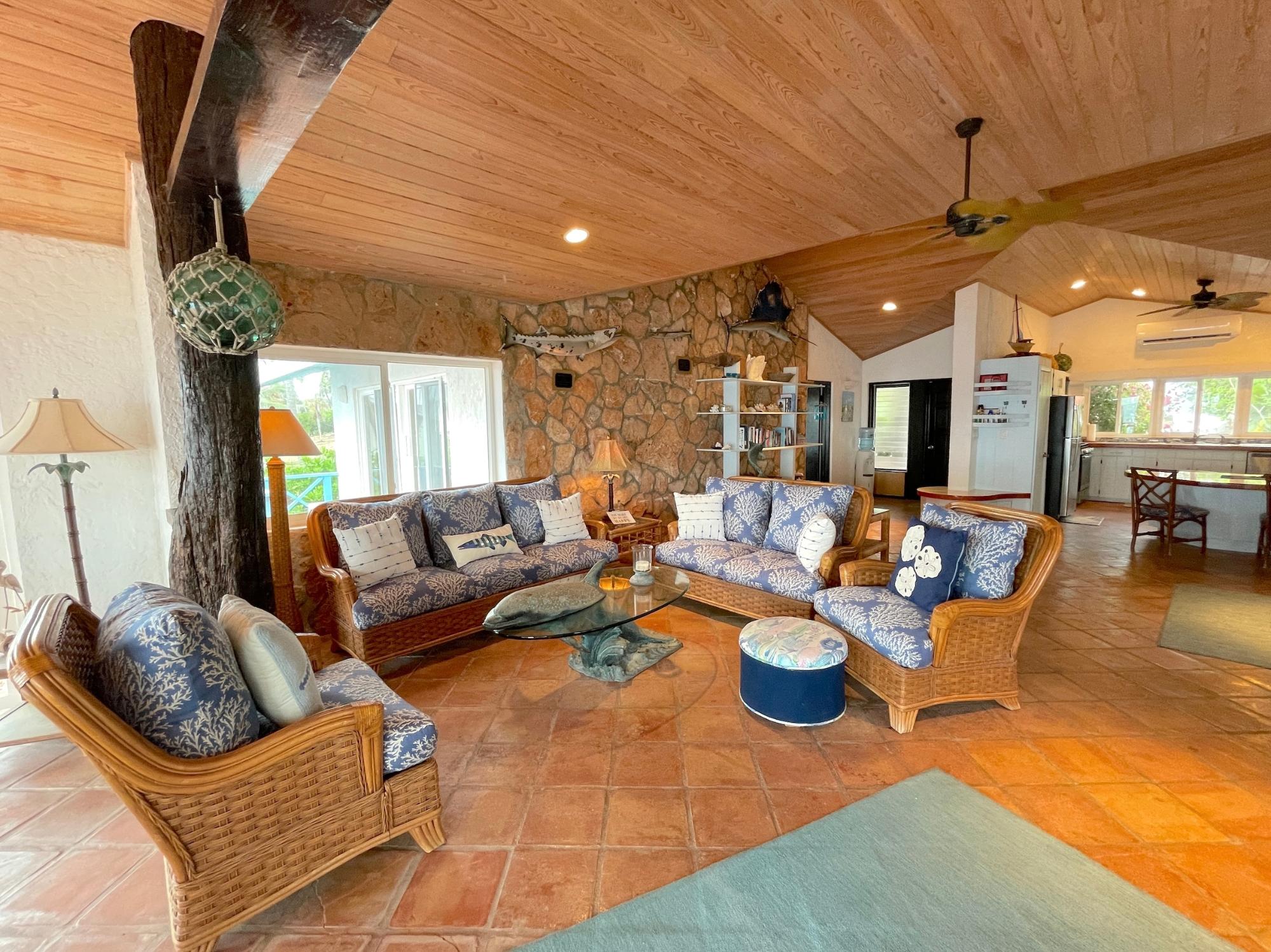 Oceanfront Home With Pool Property Photo 13
