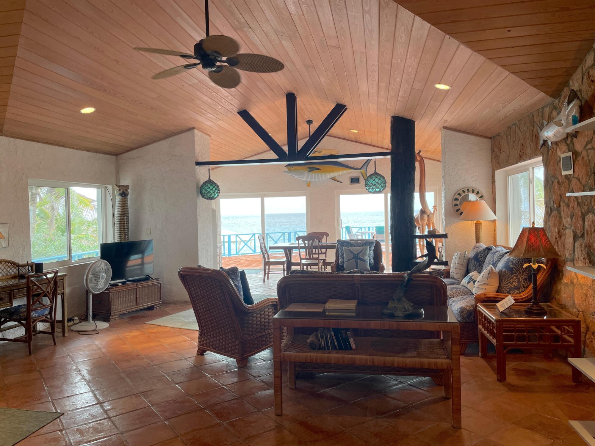 Oceanfront Home With Pool Property Photo 15