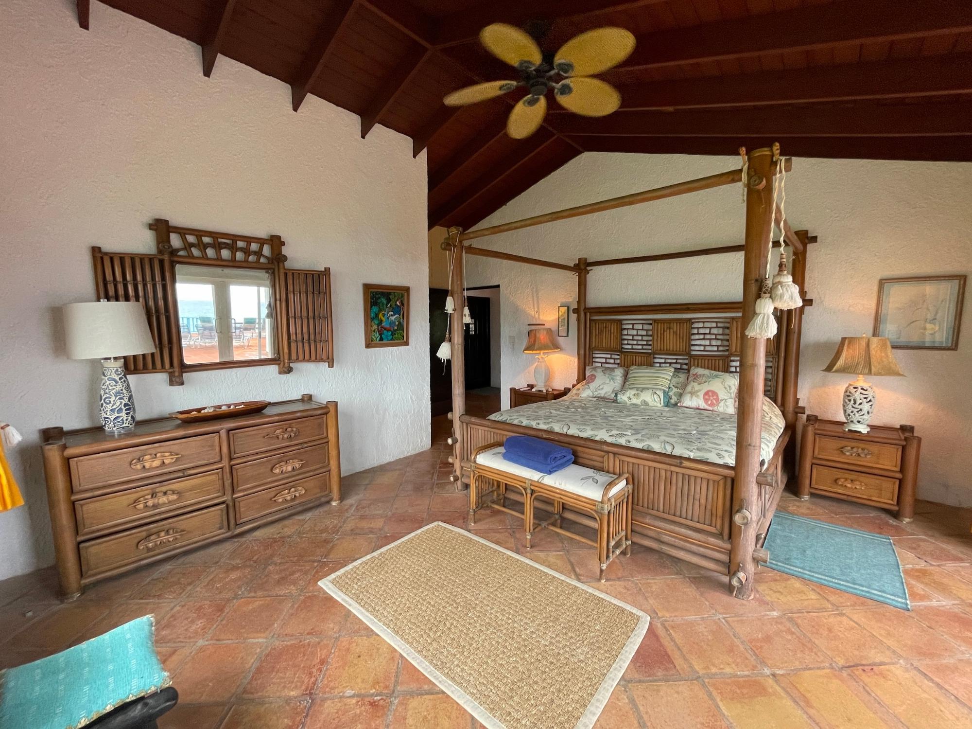 Oceanfront Home With Pool Property Photo 21