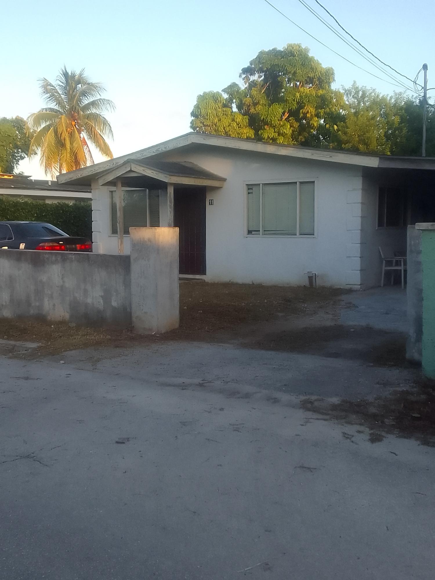 1429 Croton Street Property Photo 3