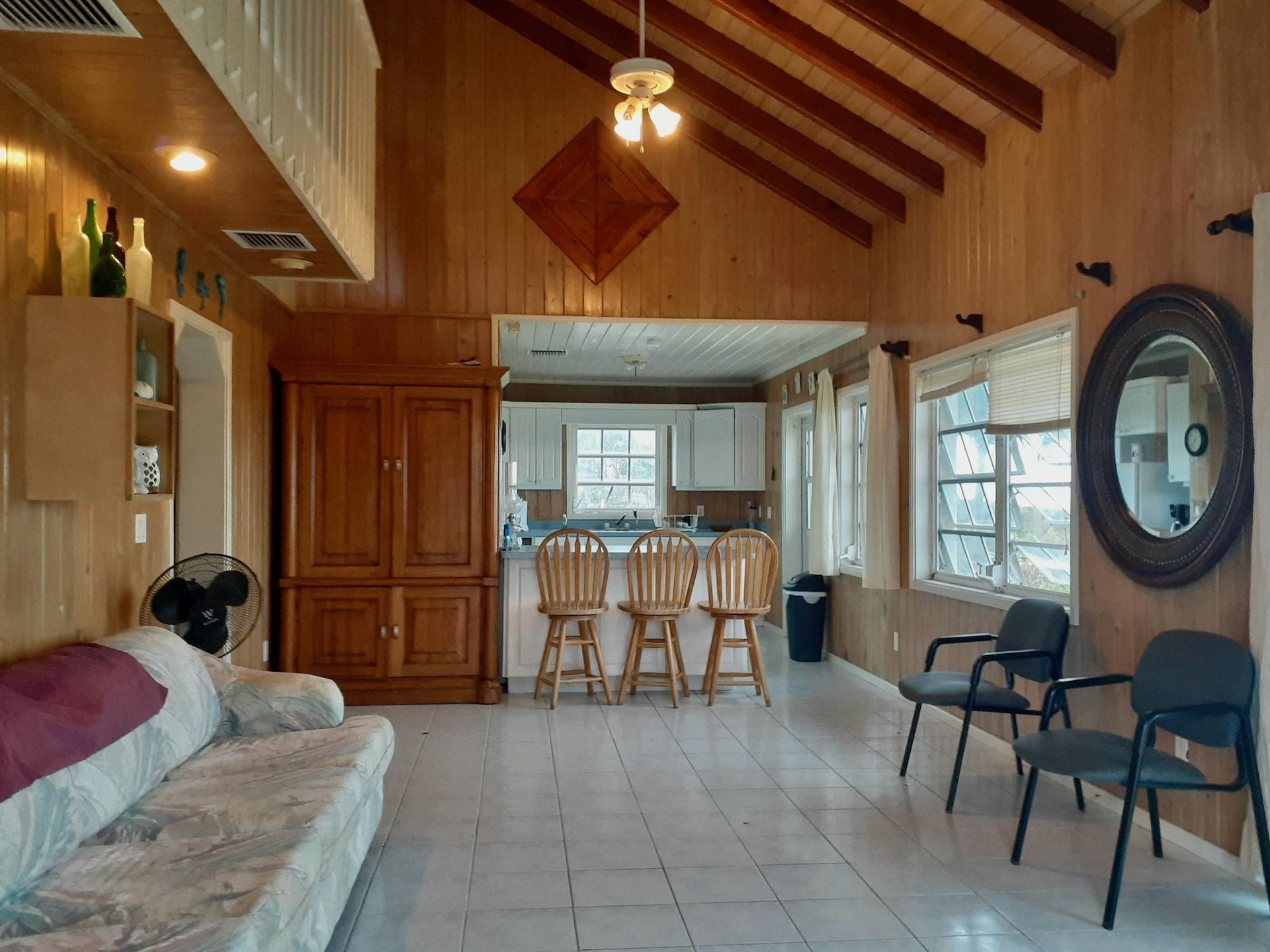 Thomas Sweeting Drive Property Photo 3