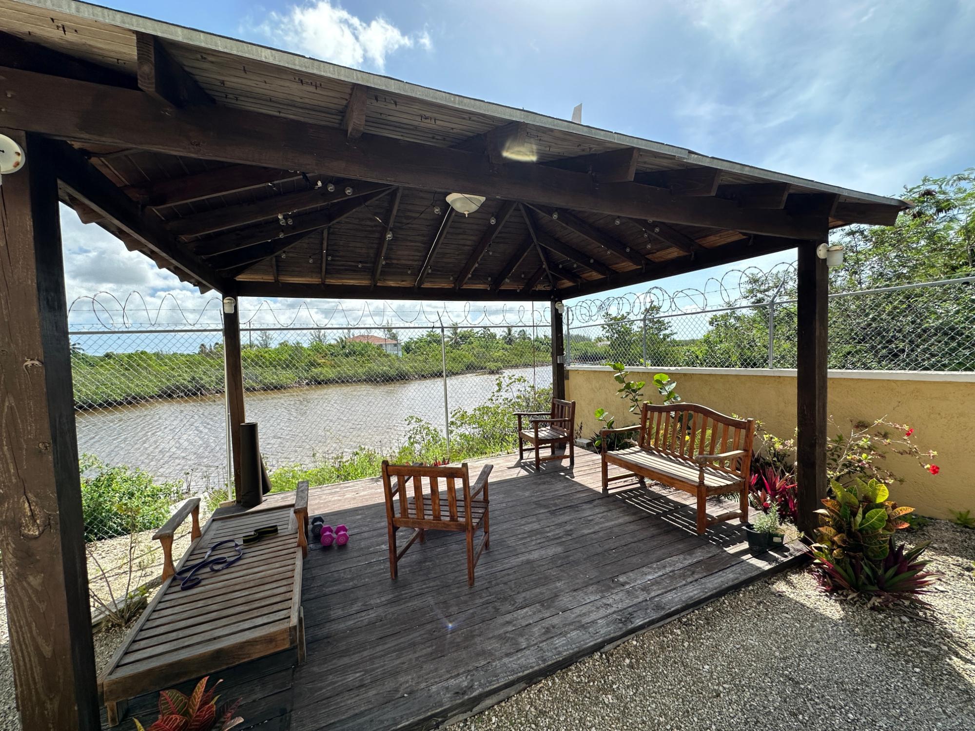 Bacardi Road 3 Property Photo 36