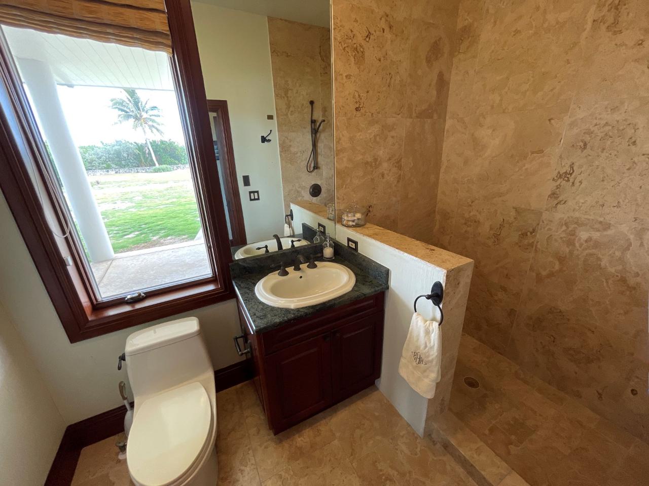 Tilloo Pond Estate Property Photo 20