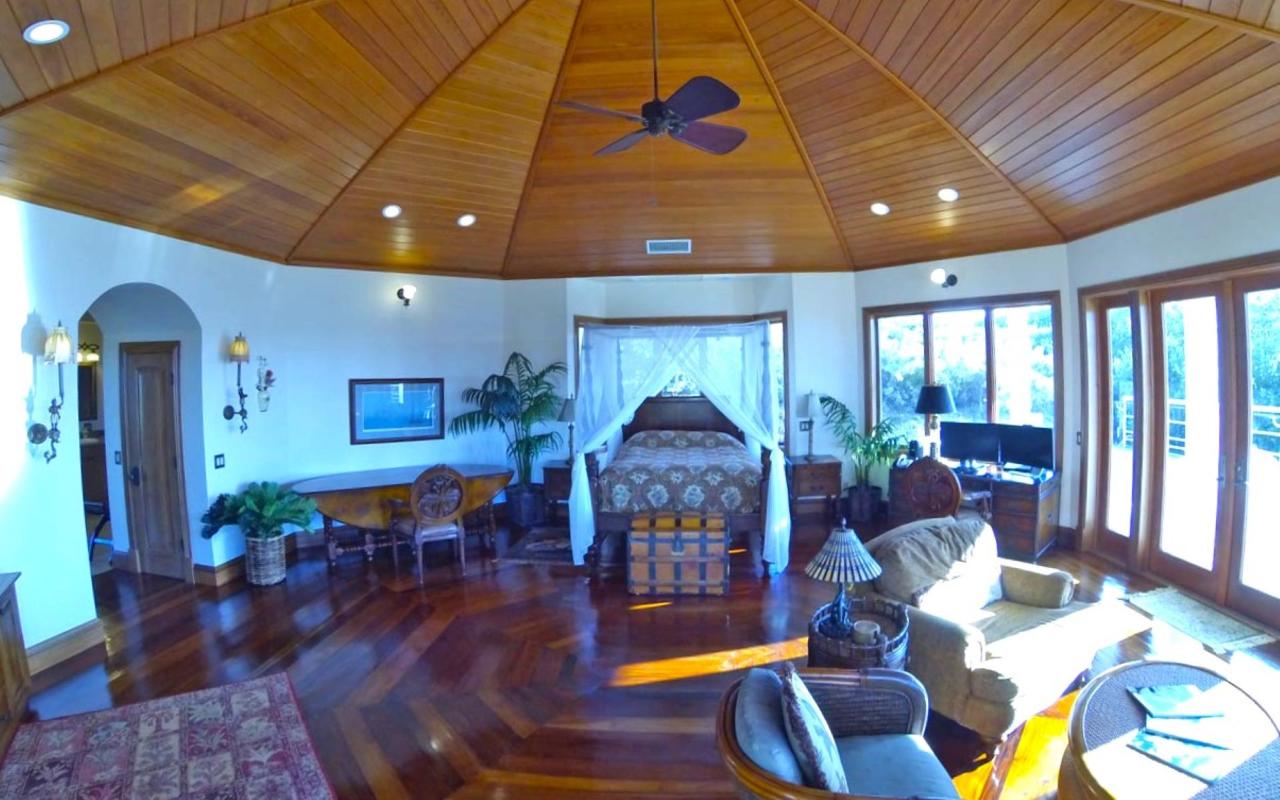 Tilloo Pond Estate Property Photo 26