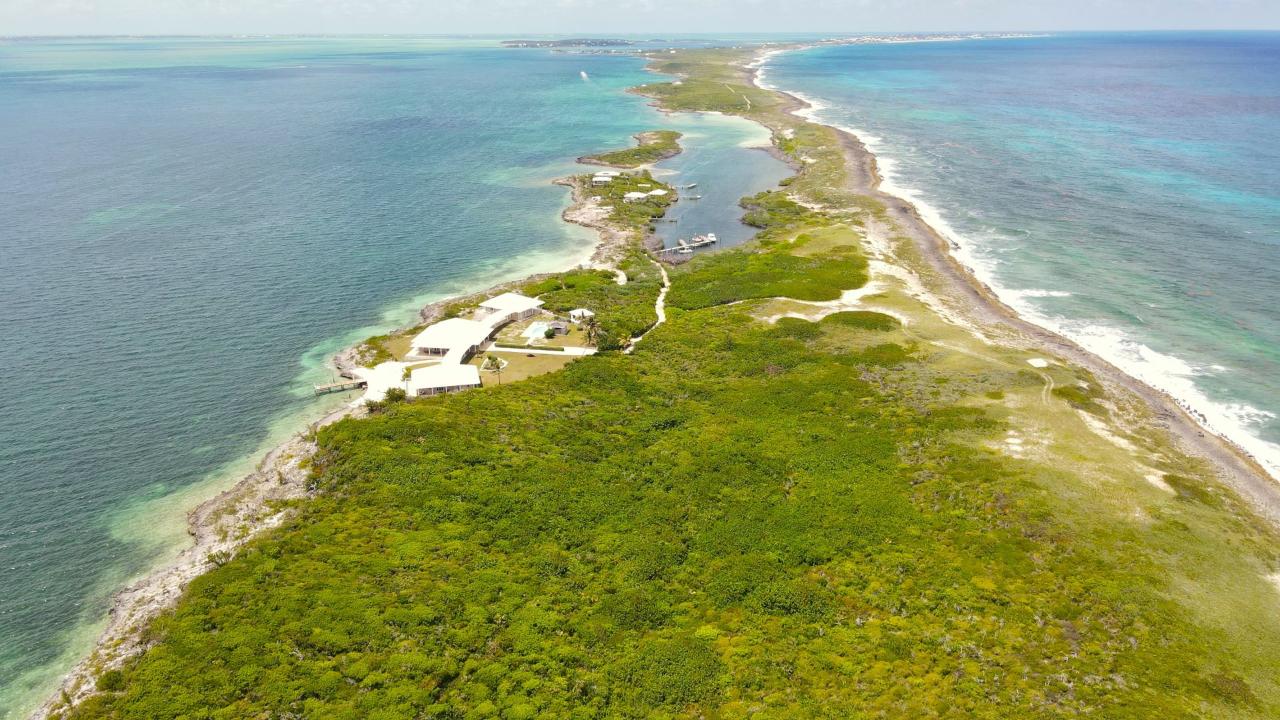 Tilloo Pond Estate Property Photo 46