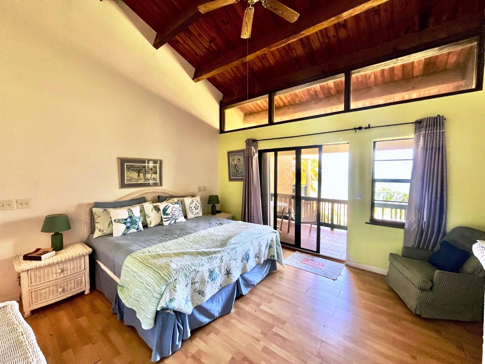 Port Of Call Villas 1020 Property Photo 10