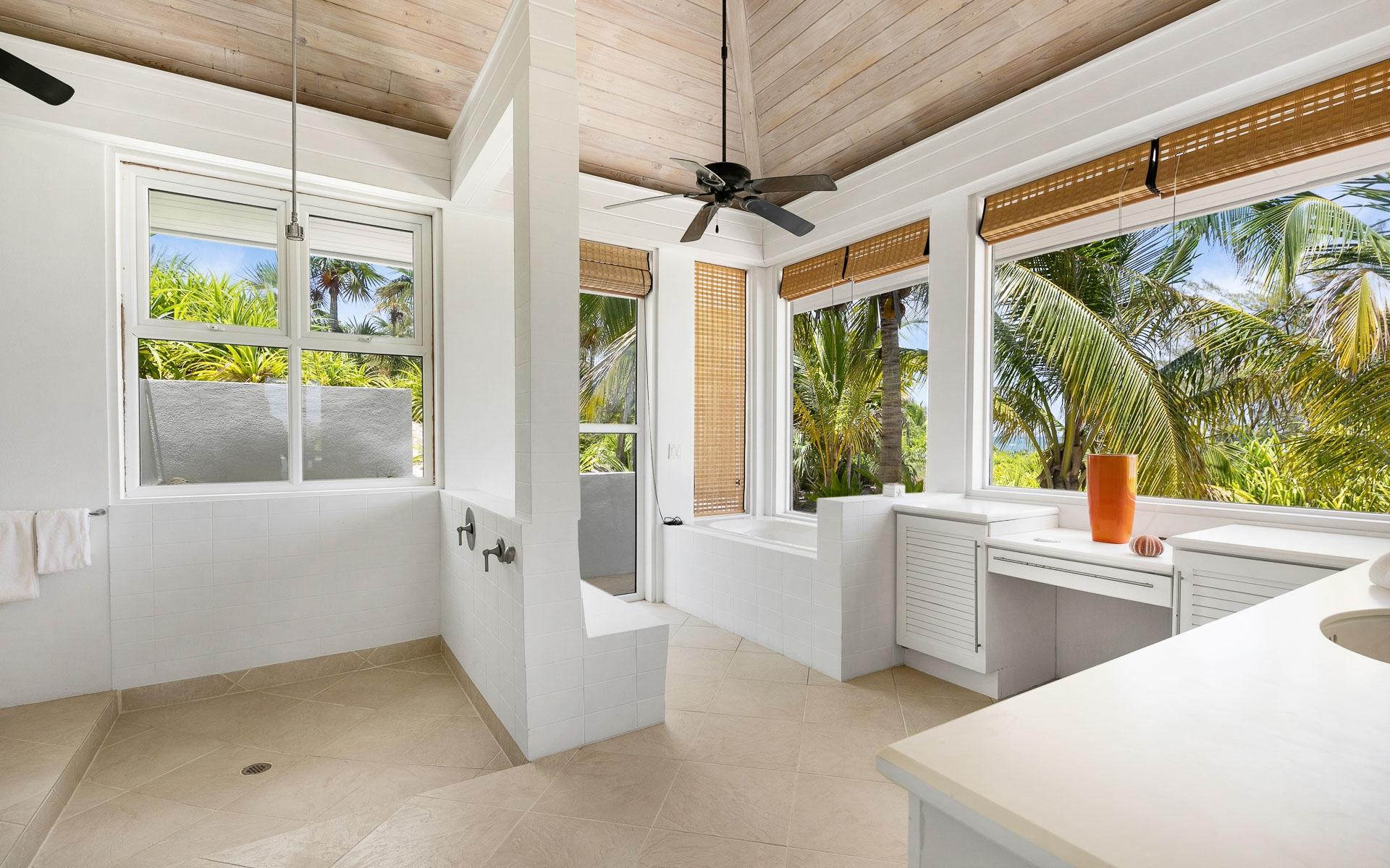 Windermere Island Property Photo 38