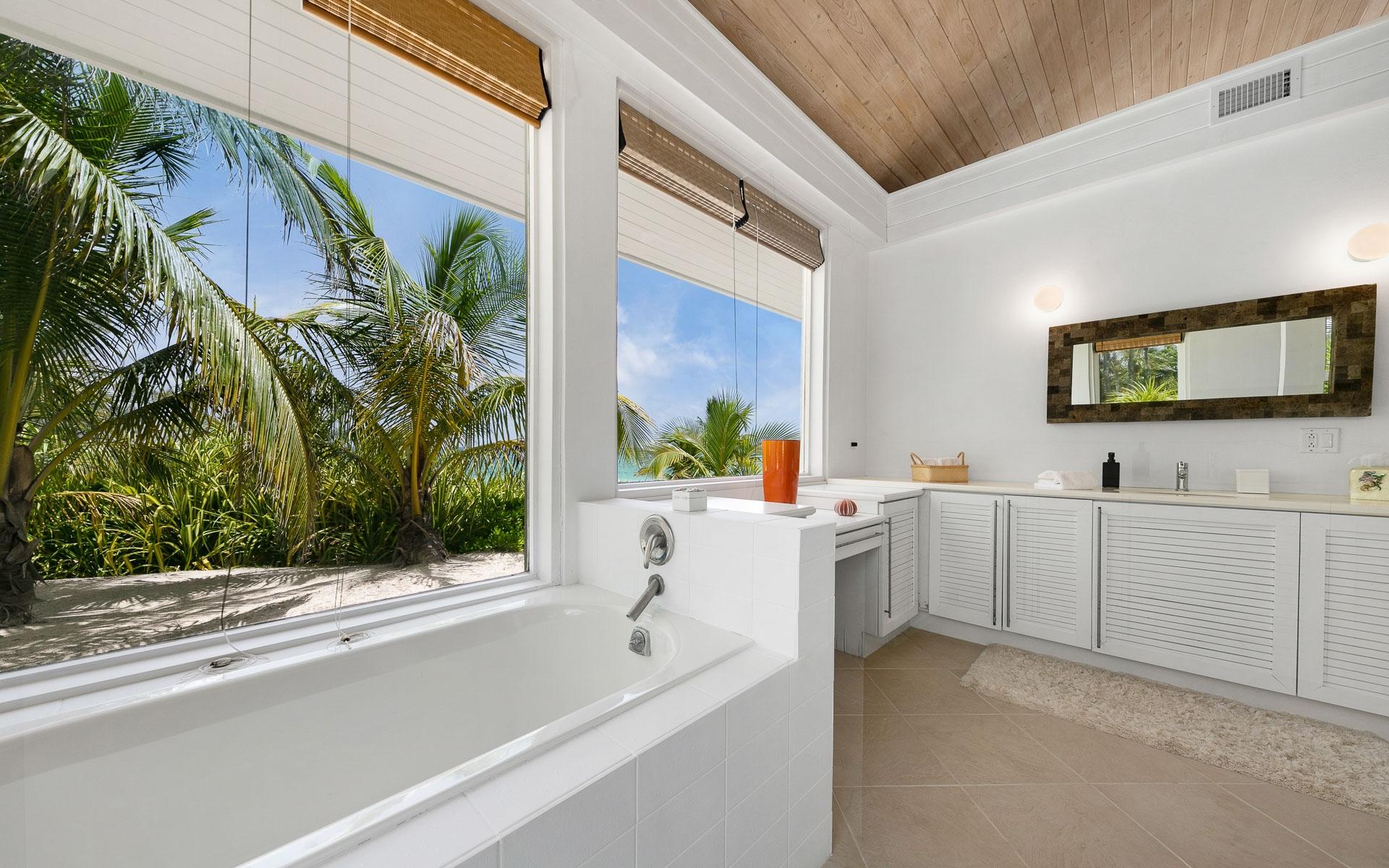 Windermere Island Property Photo 41