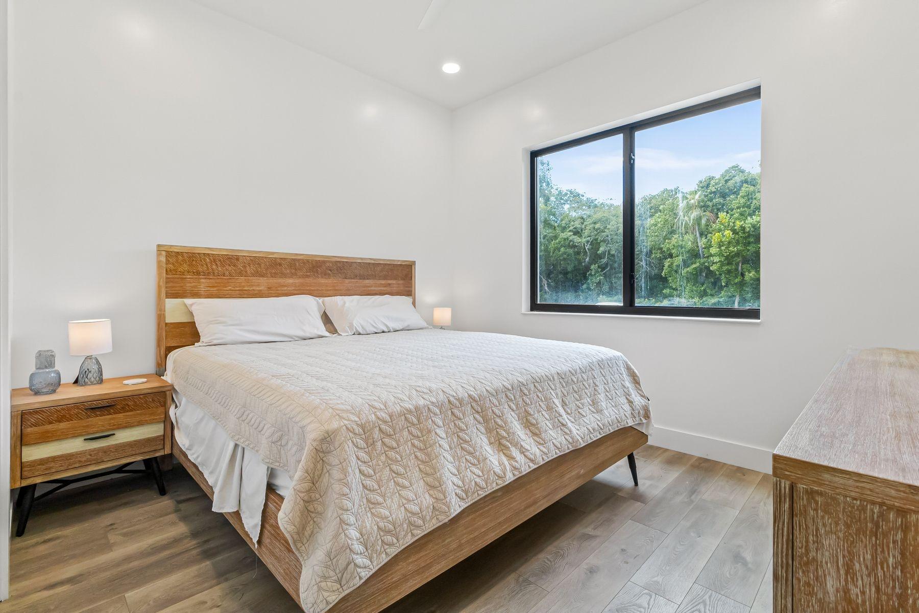 Rising Star Property Photo 9