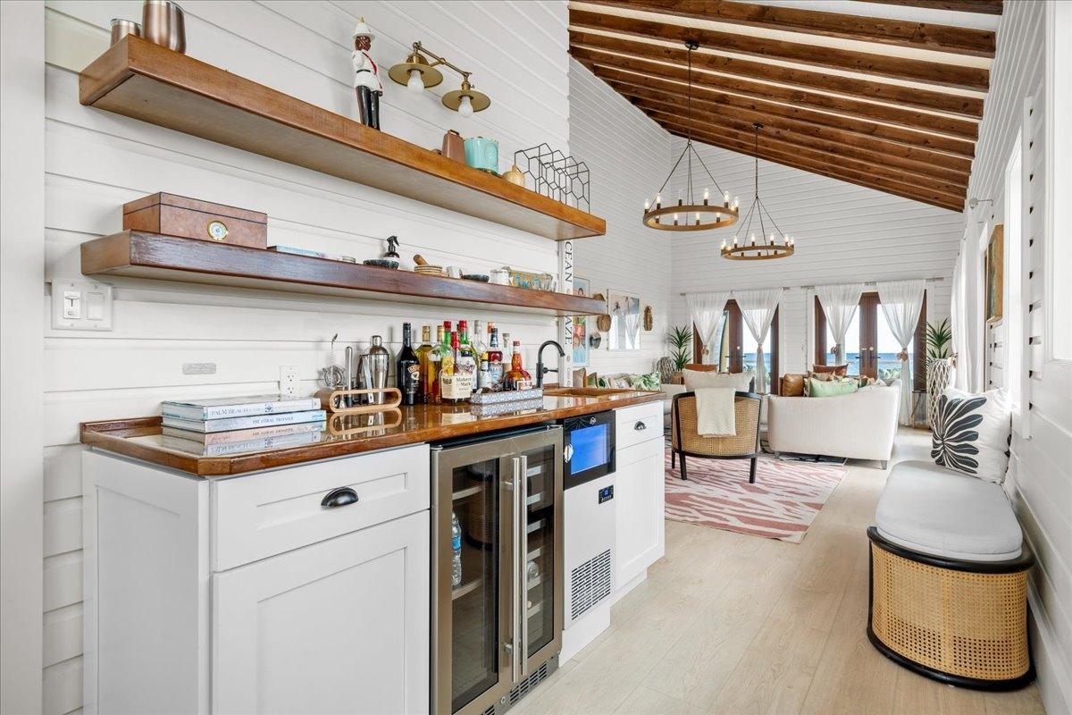 Luxury Ocean Villa Property Photo 9