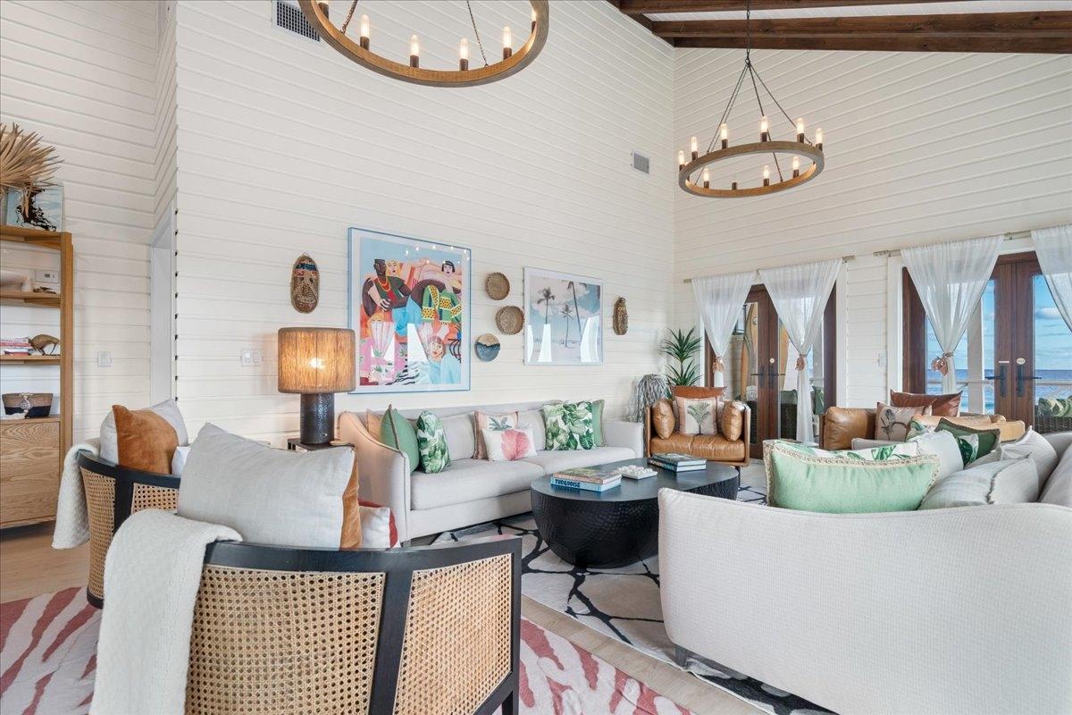 Luxury Ocean Villa Property Photo 10