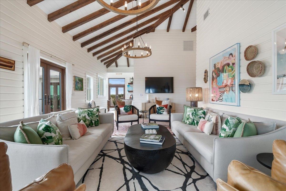 Luxury Ocean Villa Property Photo 13