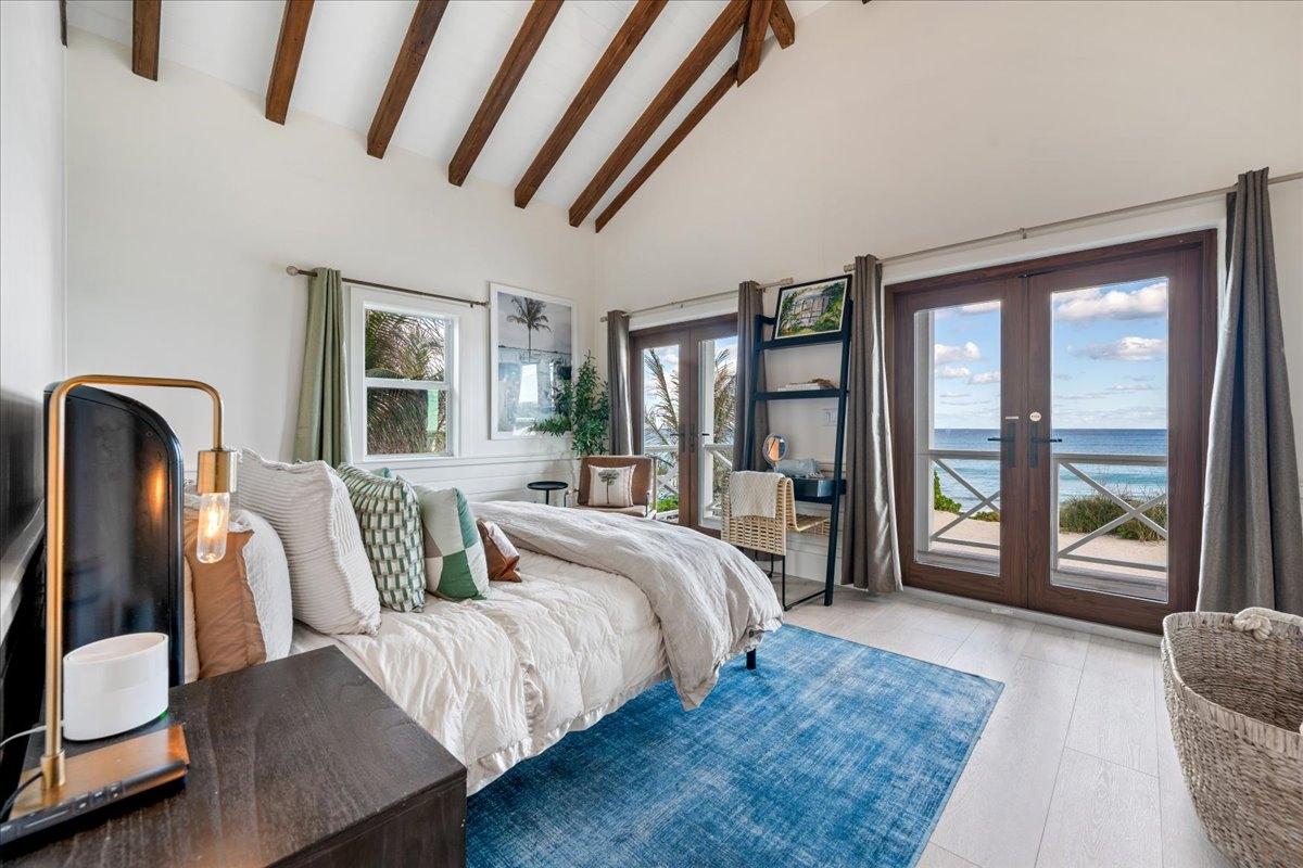 Luxury Ocean Villa Property Photo 31