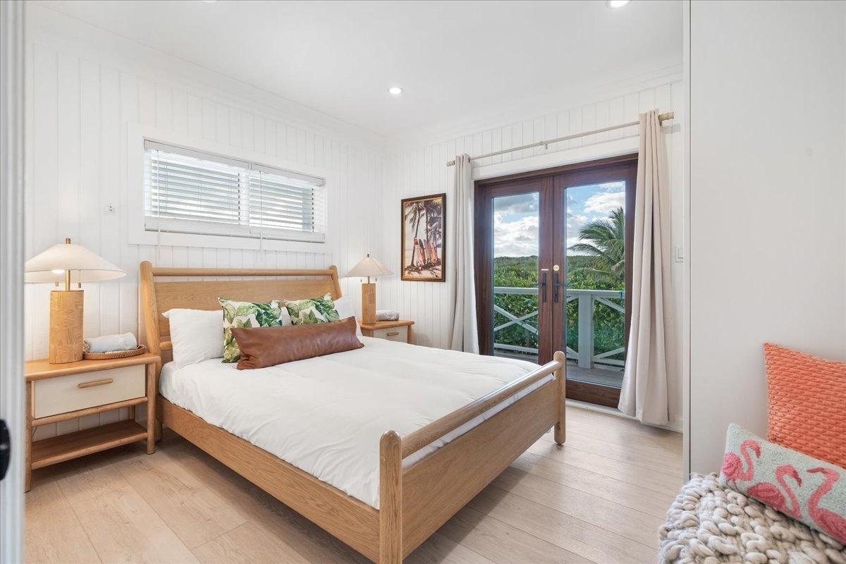 Luxury Ocean Villa Property Photo 43