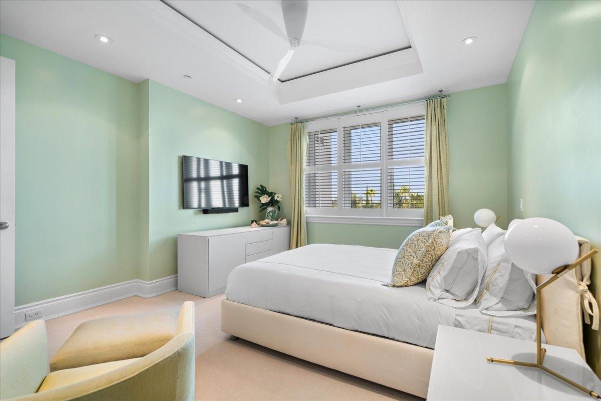 Ocean Club Residences C403 Property Photo 25