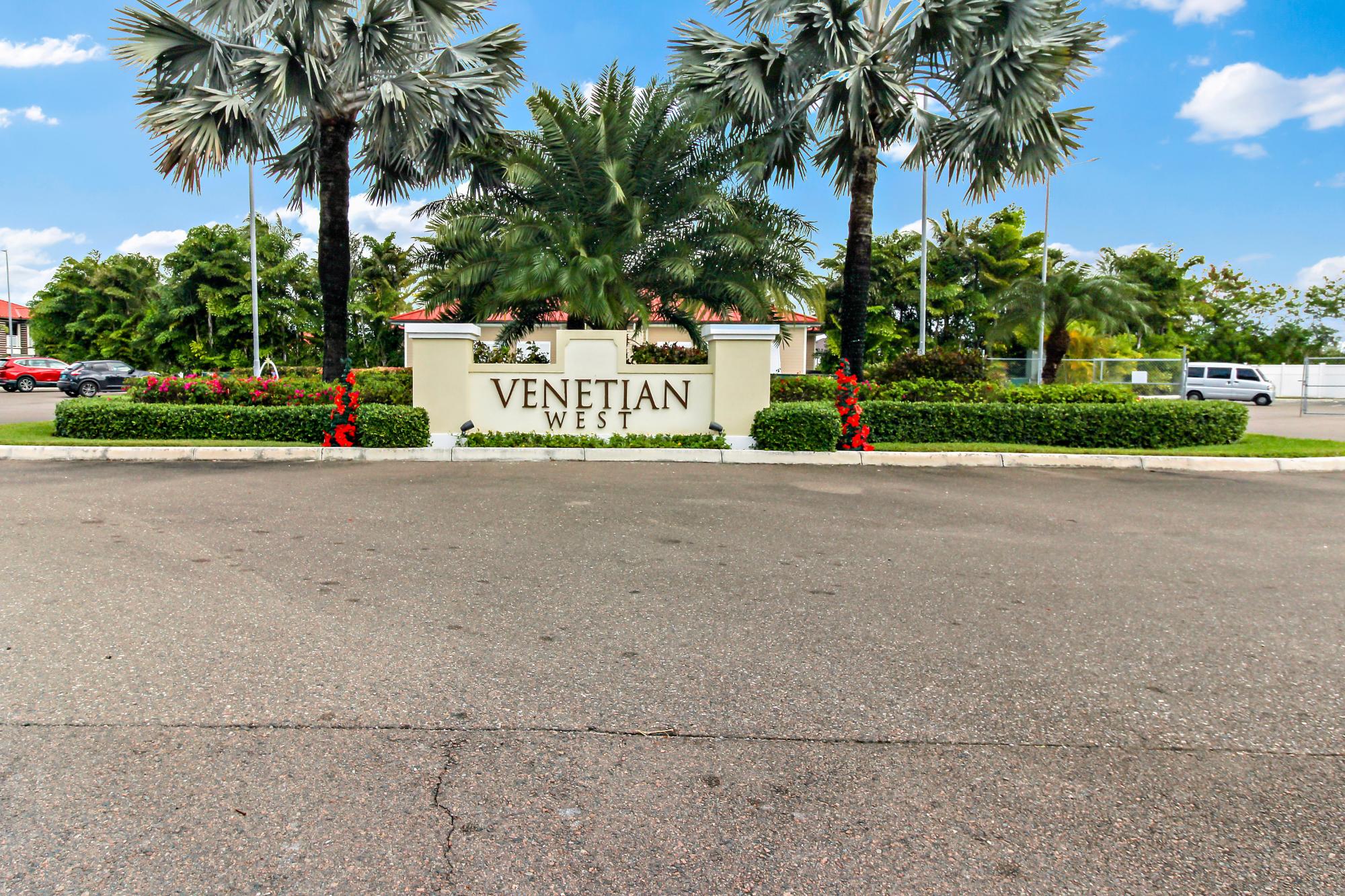 Venetian West Property Photo 1