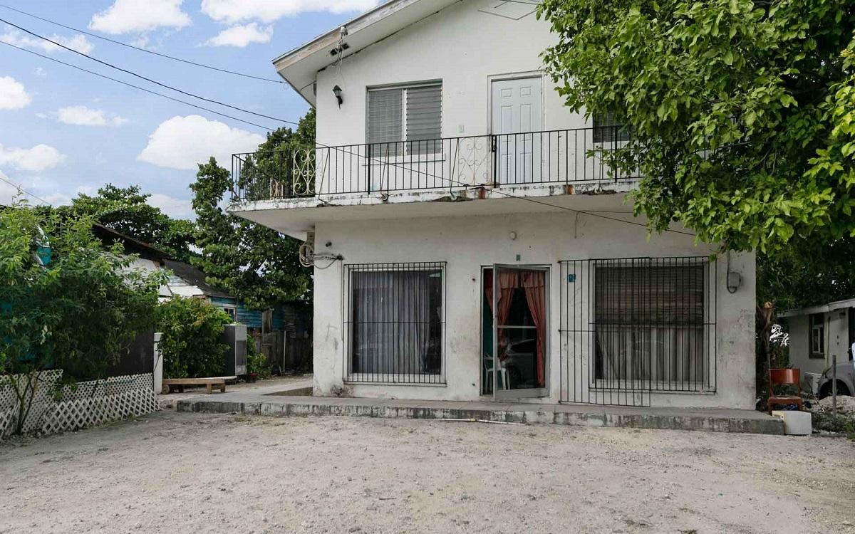 Exuma Street Commercial Property, Lot 13 Block 76 Property Photo
