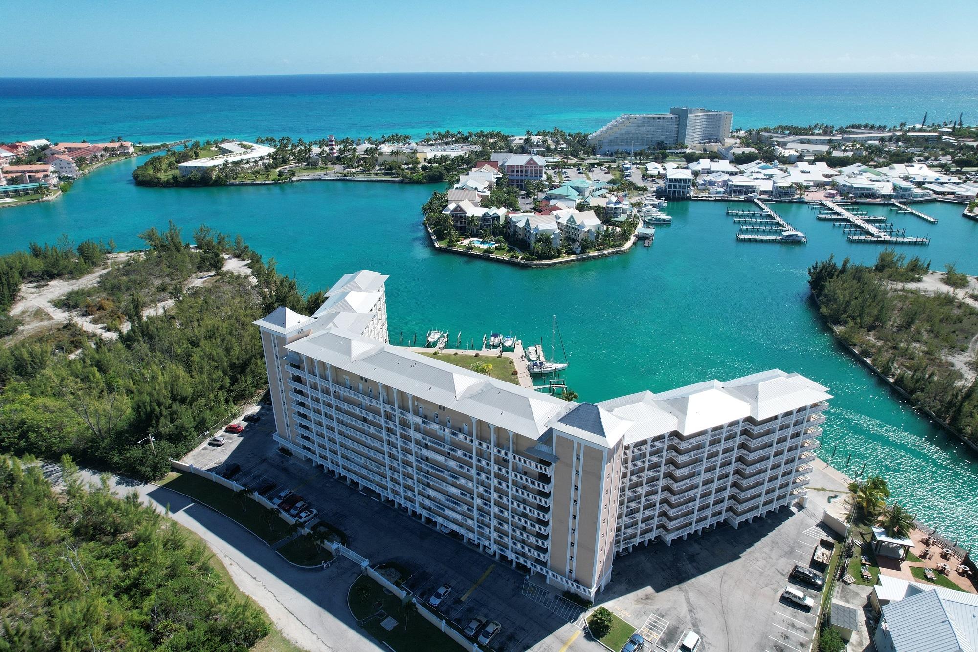 Harbour House Towers 707 Property Photo