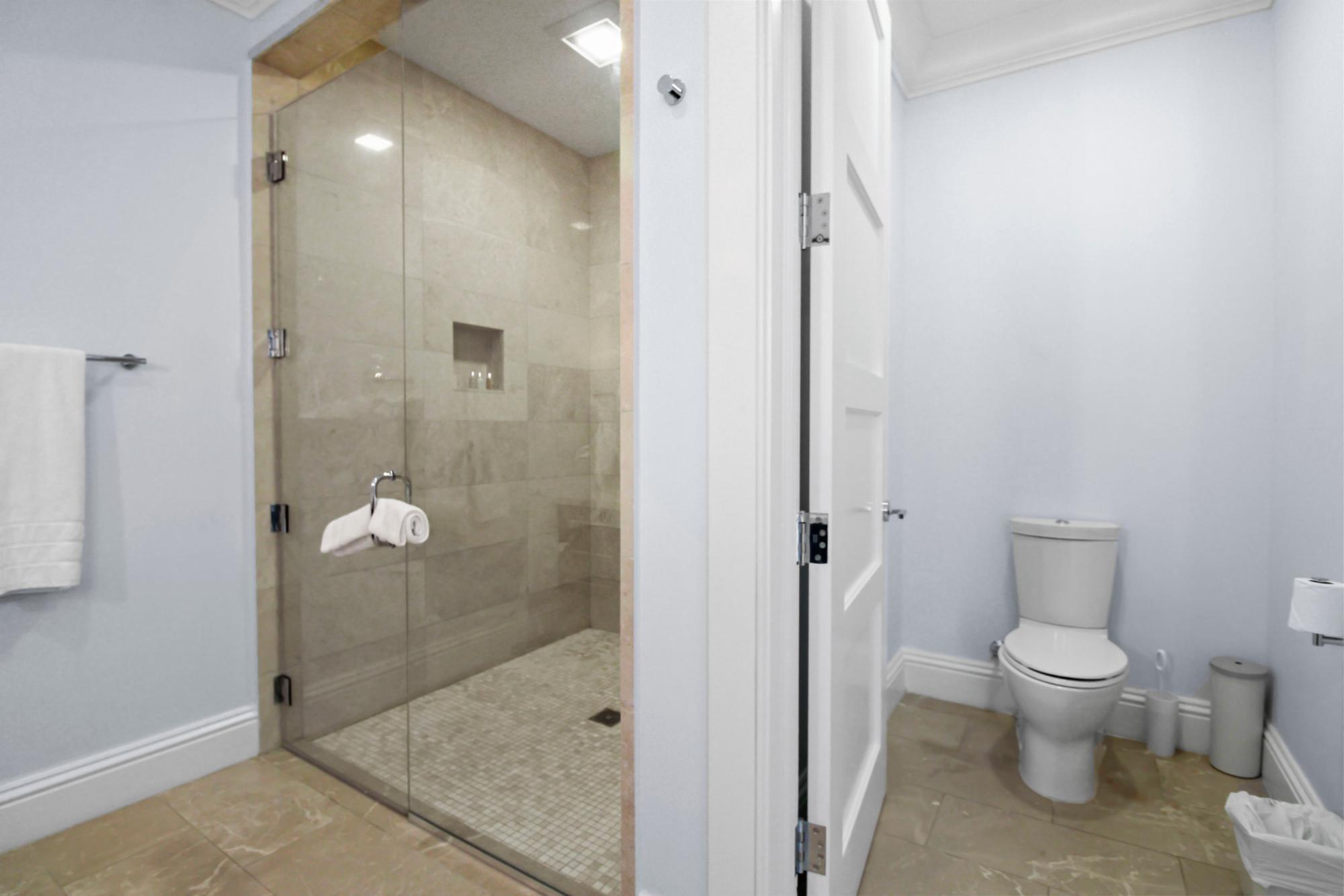 Albany Charles 4a Property Photo 39