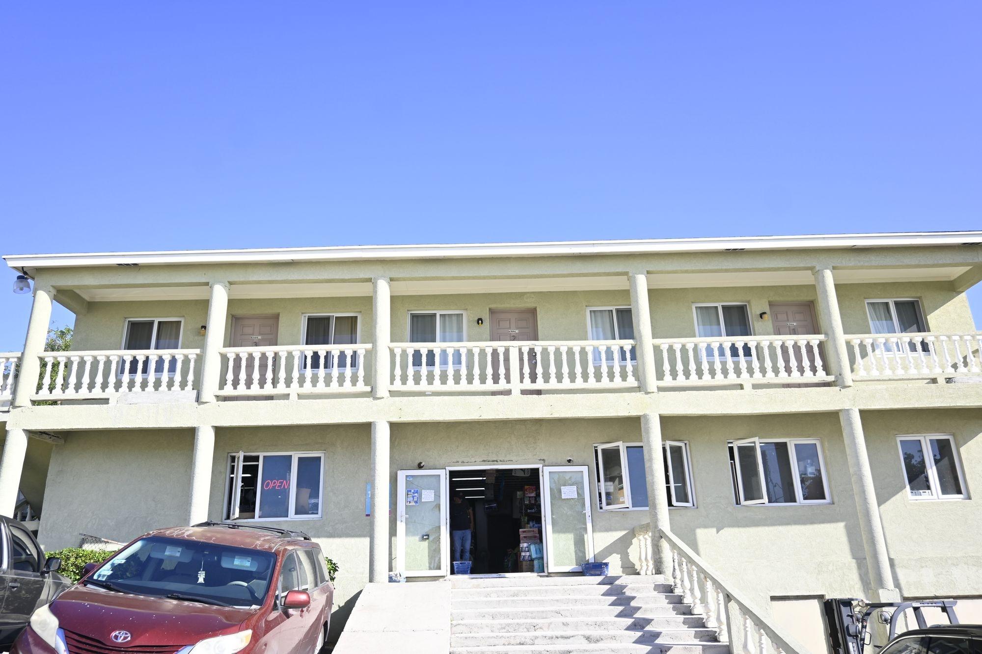 James Cistern Real Estate Listings Main Image