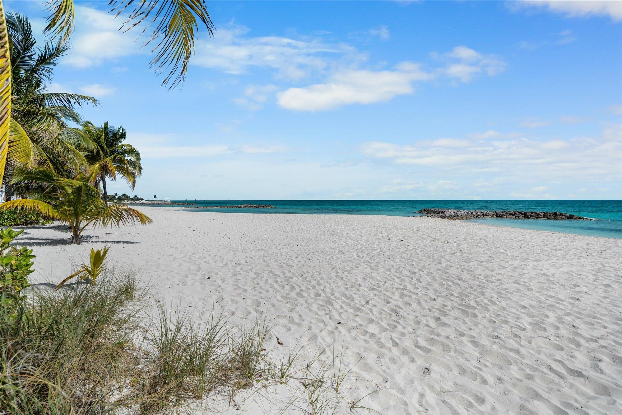 Palm Cay Starfish Isle 1002 Property Photo 1