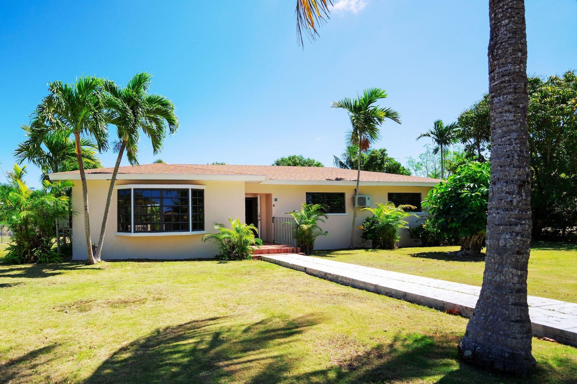 27 Grove Avenue Property Photo 1