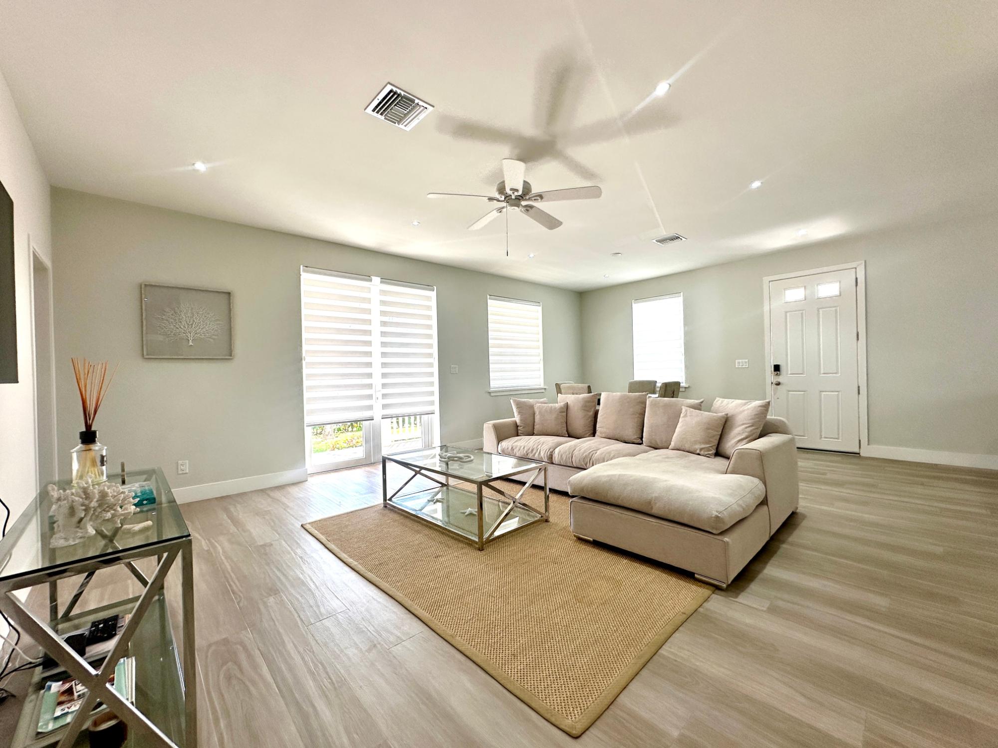 Galleon Bay, Palm Cay 9 Property Photo