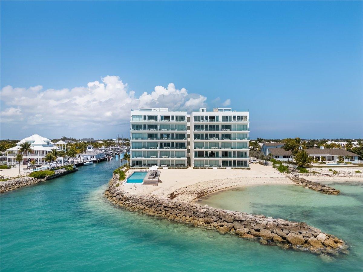 The Cove Palm Cay 210 Property Photo
