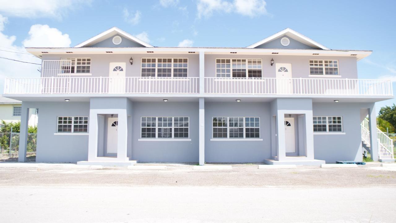 1 Star Estates 1 Property Photo 1